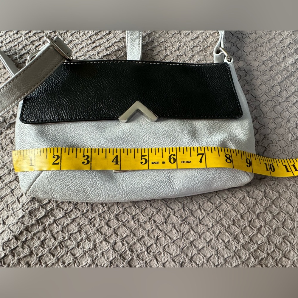 Bundle 3 for $10. Nine West crossbody grey, black&silver toned hardware NWOT - Picture 9 of 11